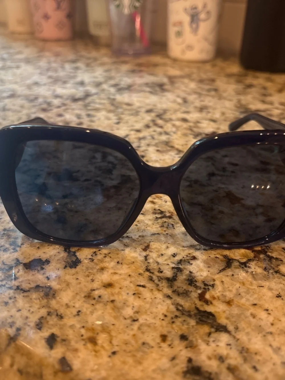 Tory Burch oversized sun glasses